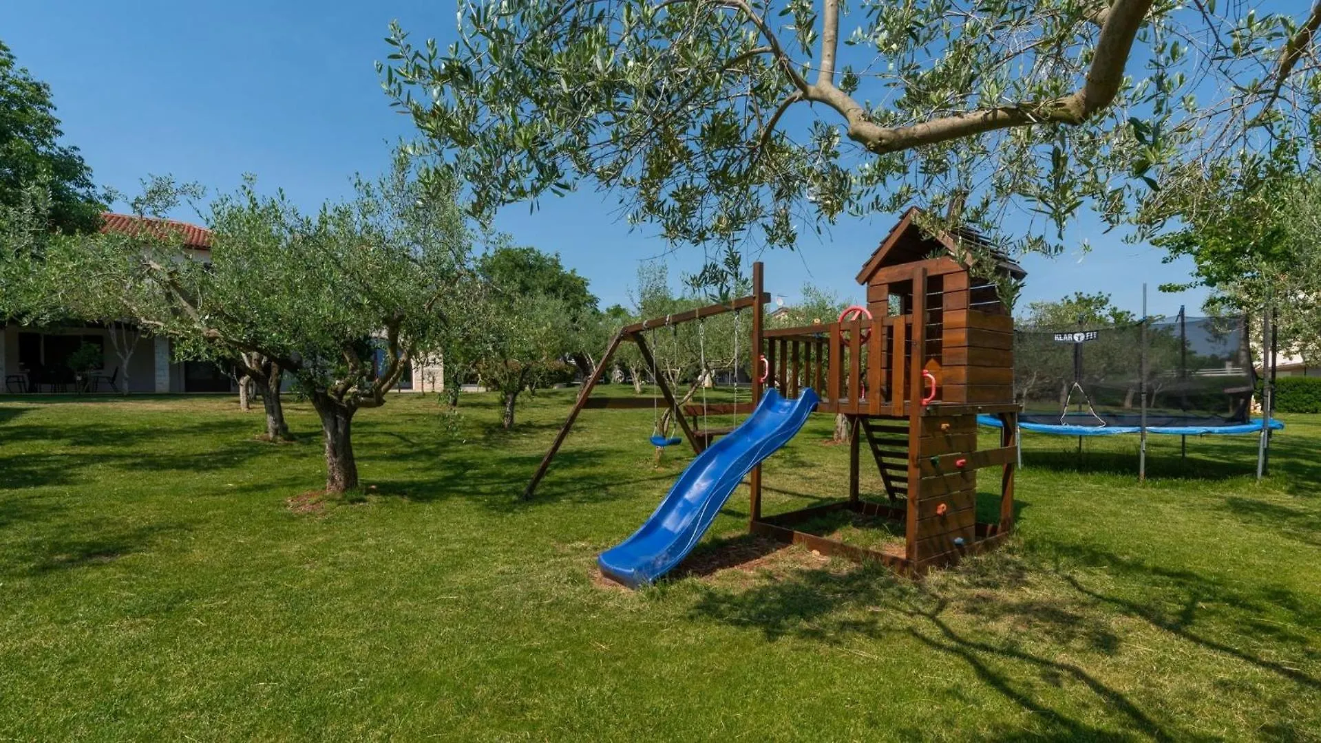 Villa Lv Fiorini 0*,  Croatia