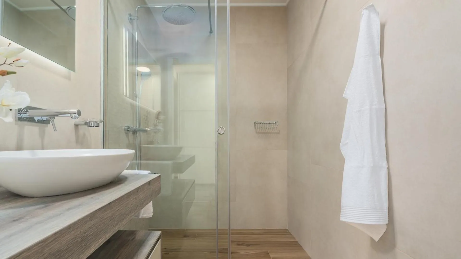 Villa Lv Fiorini Guest house
