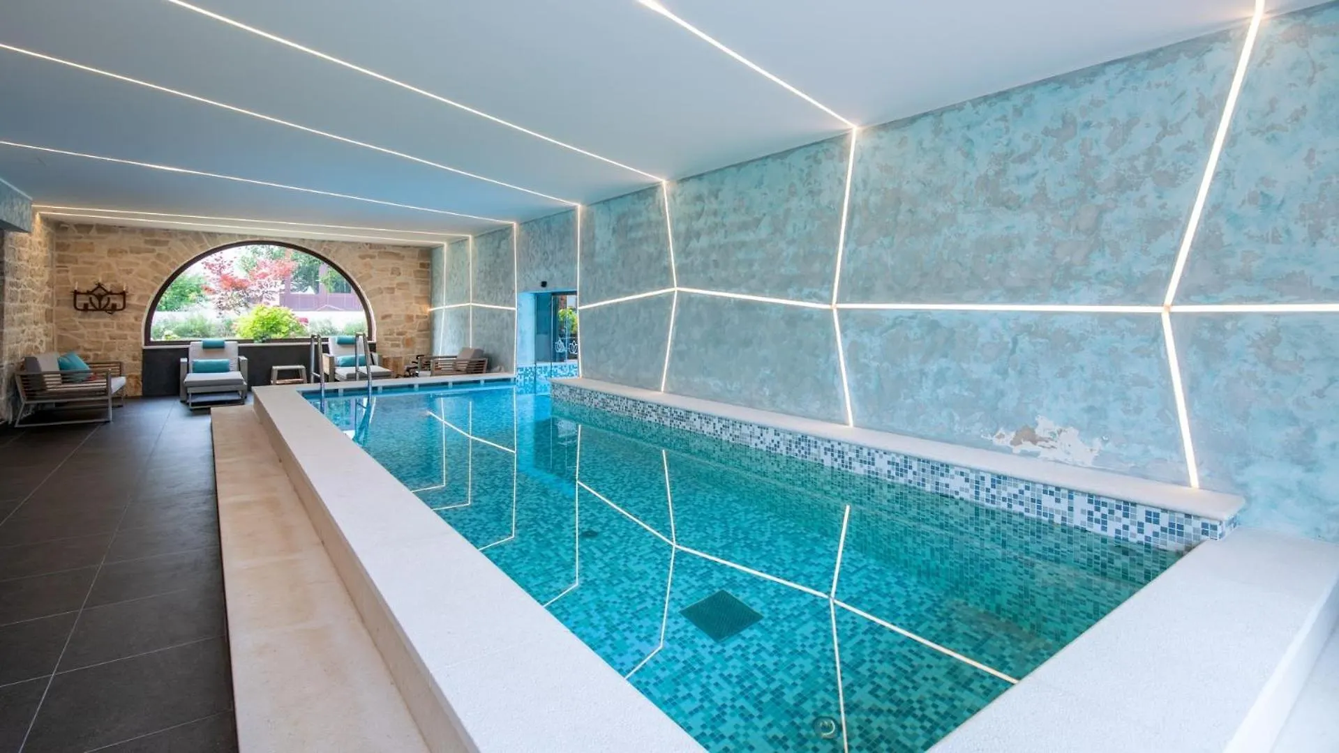 Villa Lv Fiorini 0*,